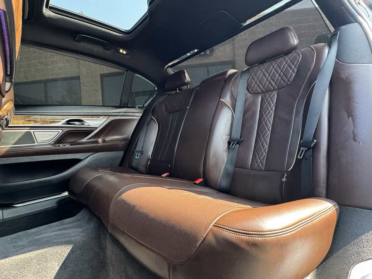 Used 2016 BMW 750i xDrive AWD/4WD image 45