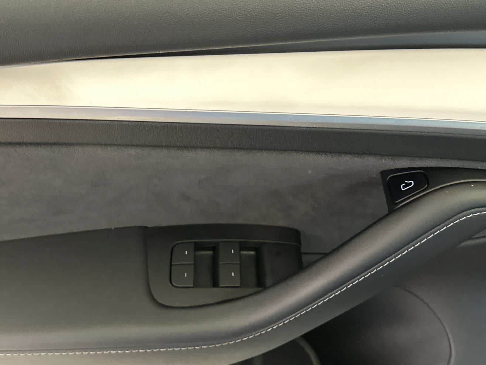 Used 2022 Tesla Model 3 Long Range AWD/4WD image 13