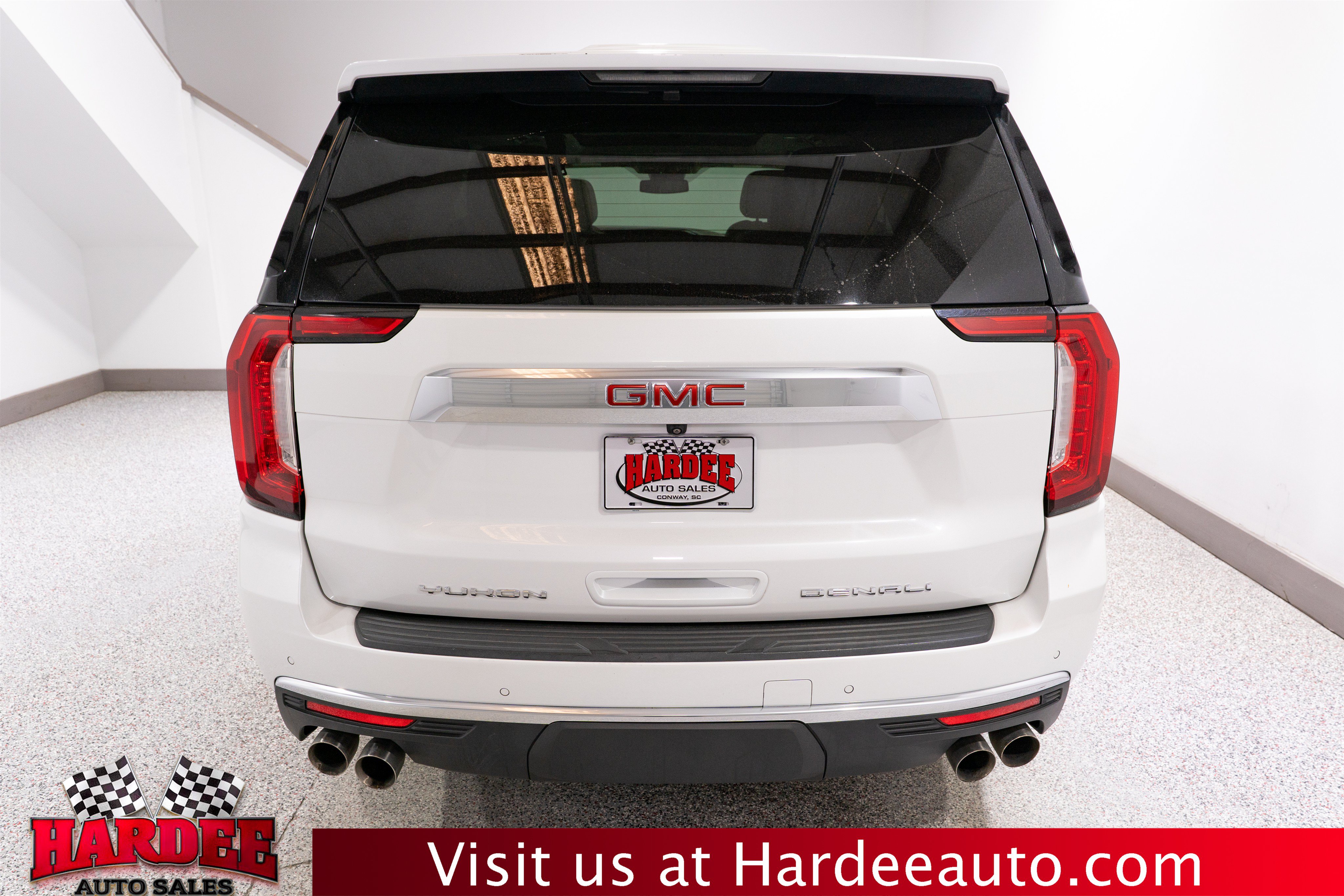 Used 2023 GMC Yukon Denali AWD/4WD image 4