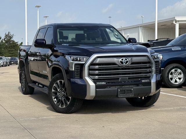 Used 2024 Toyota Tundra Limited AWD/4WD image 2