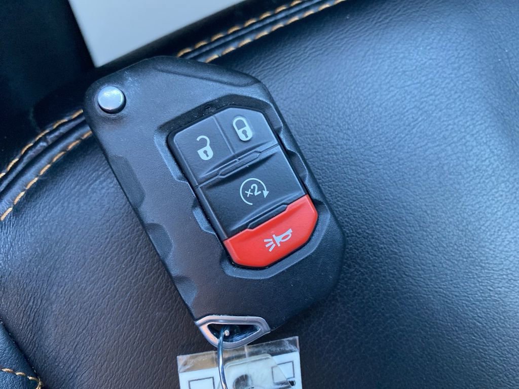 Certified 2021 Jeep Gladiator Overland image 28