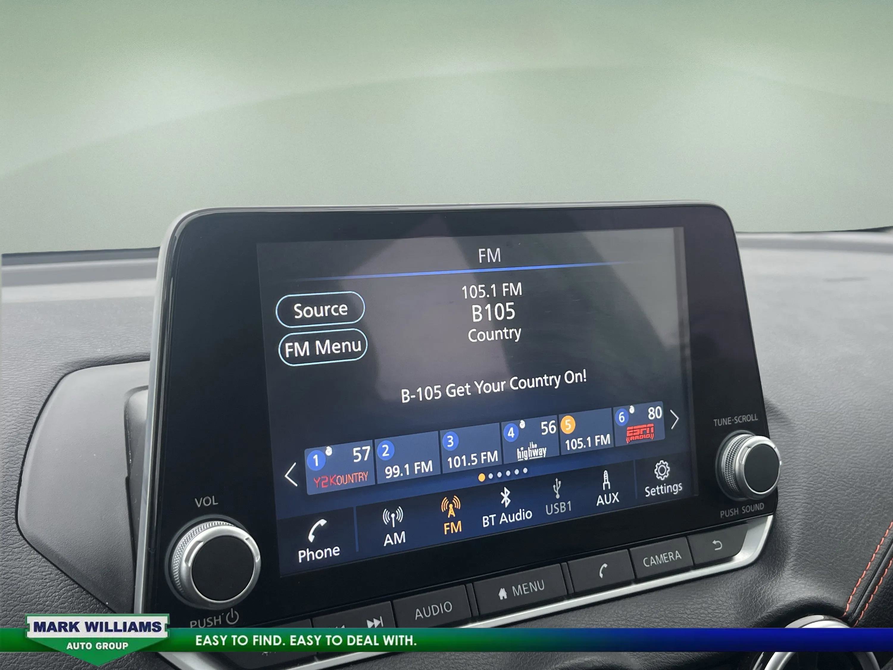 Used 2024 Nissan Sentra SR w/ SR Premium Package image 11