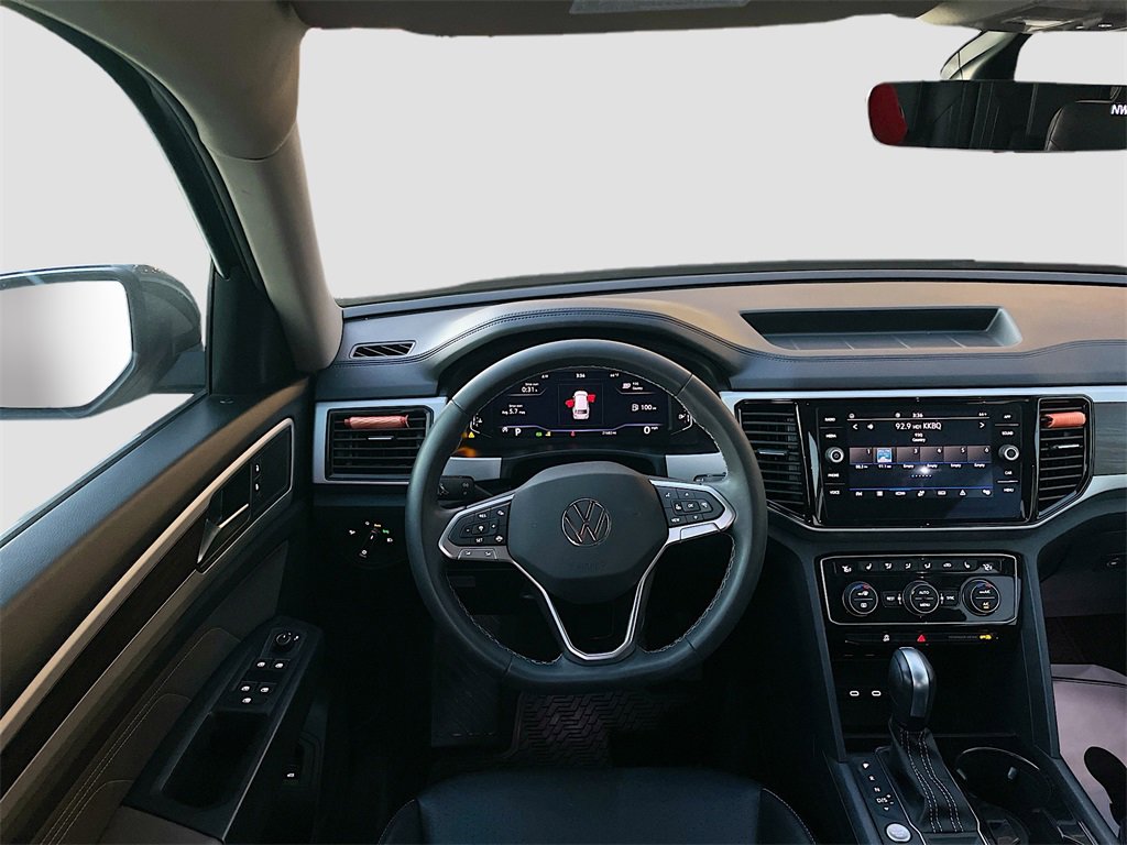 Used 2023 Volkswagen Atlas SE w/ Panoramic Sunroof Package image 22