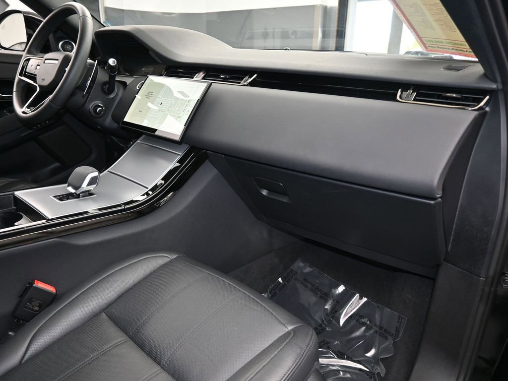 Used 2024 Land Rover Range Rover Evoque S image 36