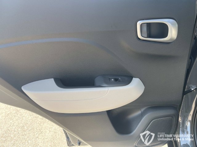 New 2026 Hyundai Venue SEL FWD image 18