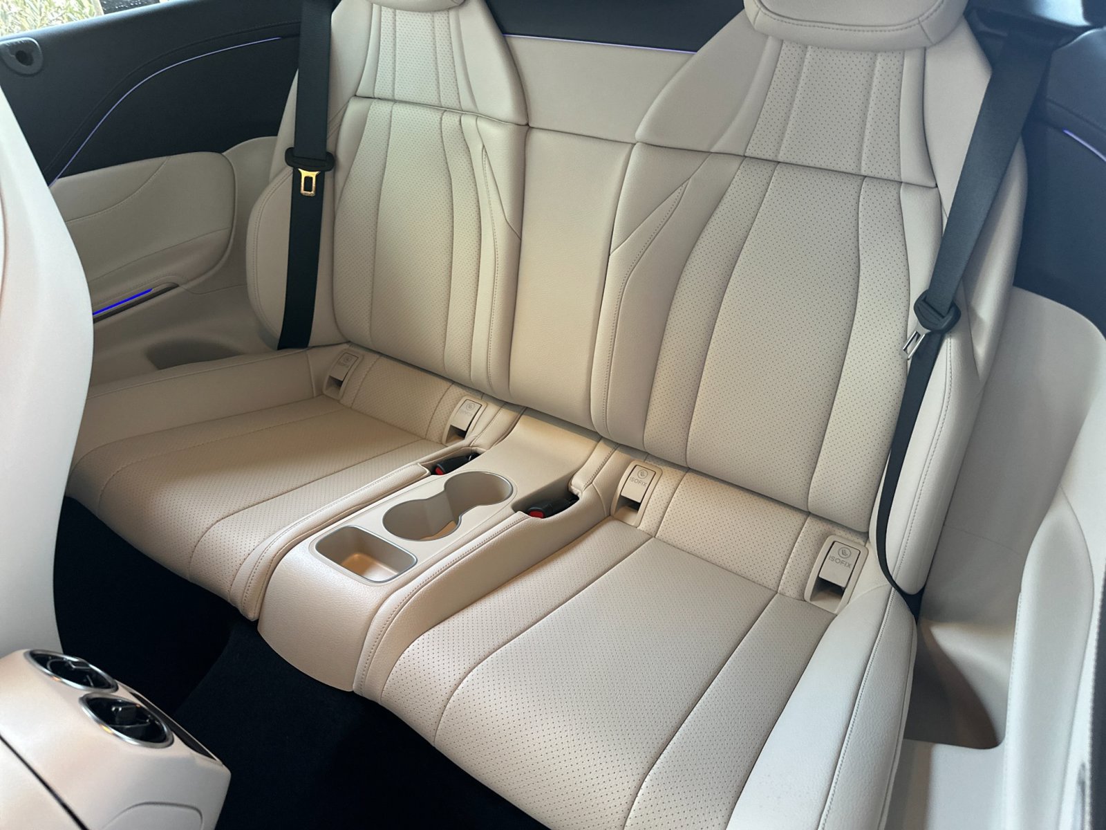 New 2026 Mercedes-Benz CLE 300 4MATIC Cabriolet image 14