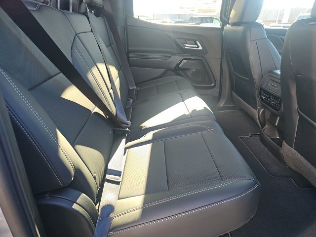 New 2025 Chevrolet Silverado EV LT image 16