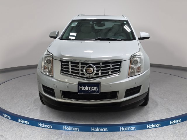 Used 2015 Cadillac SRX Luxury w/ Driver Awareness Package AWD/4WD image 3