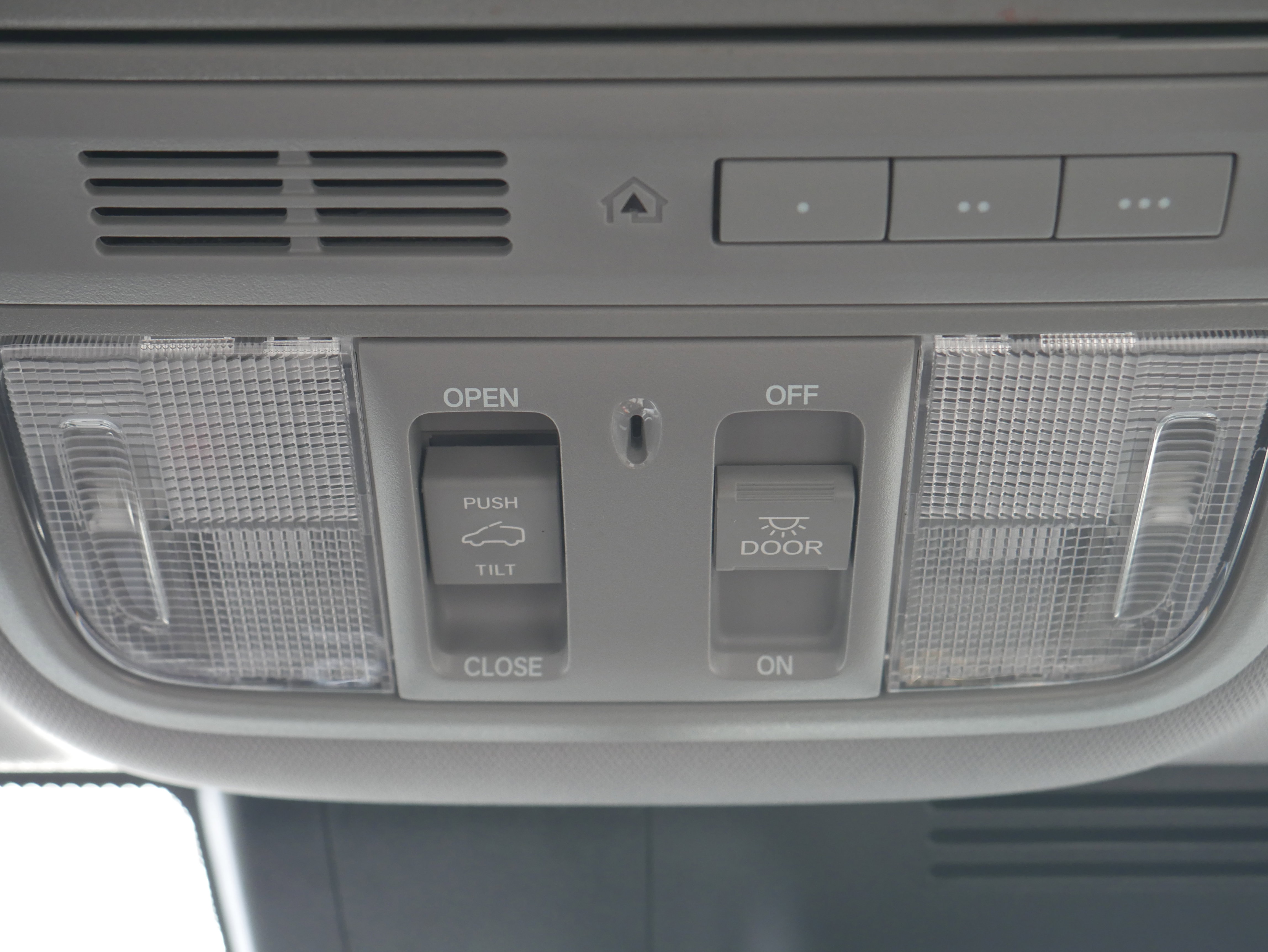 Used 2021 Honda CR-V Touring image 31
