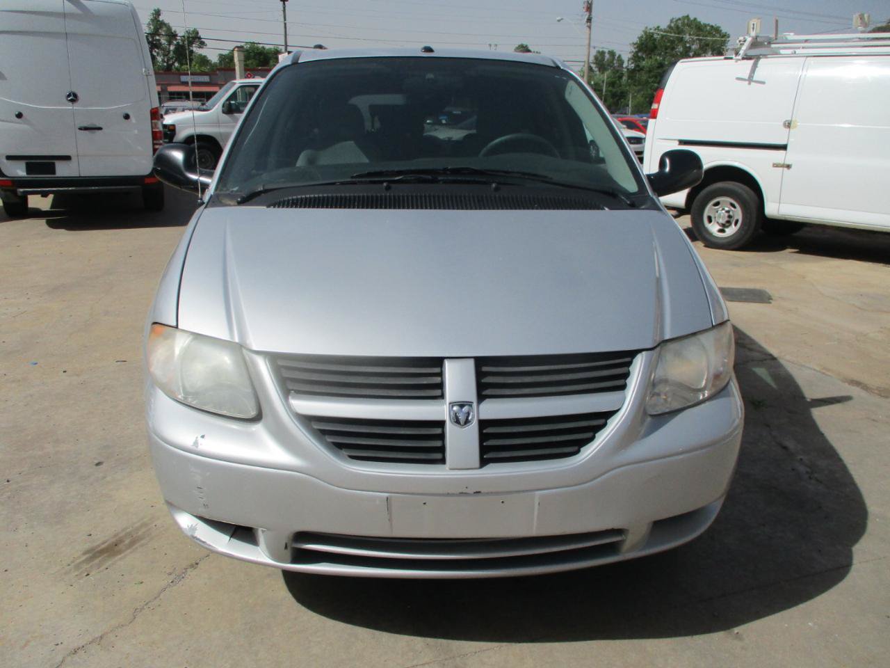 Used 2007 Dodge Grand Caravan SE w/ Popular Equipment Group I FWD image 3
