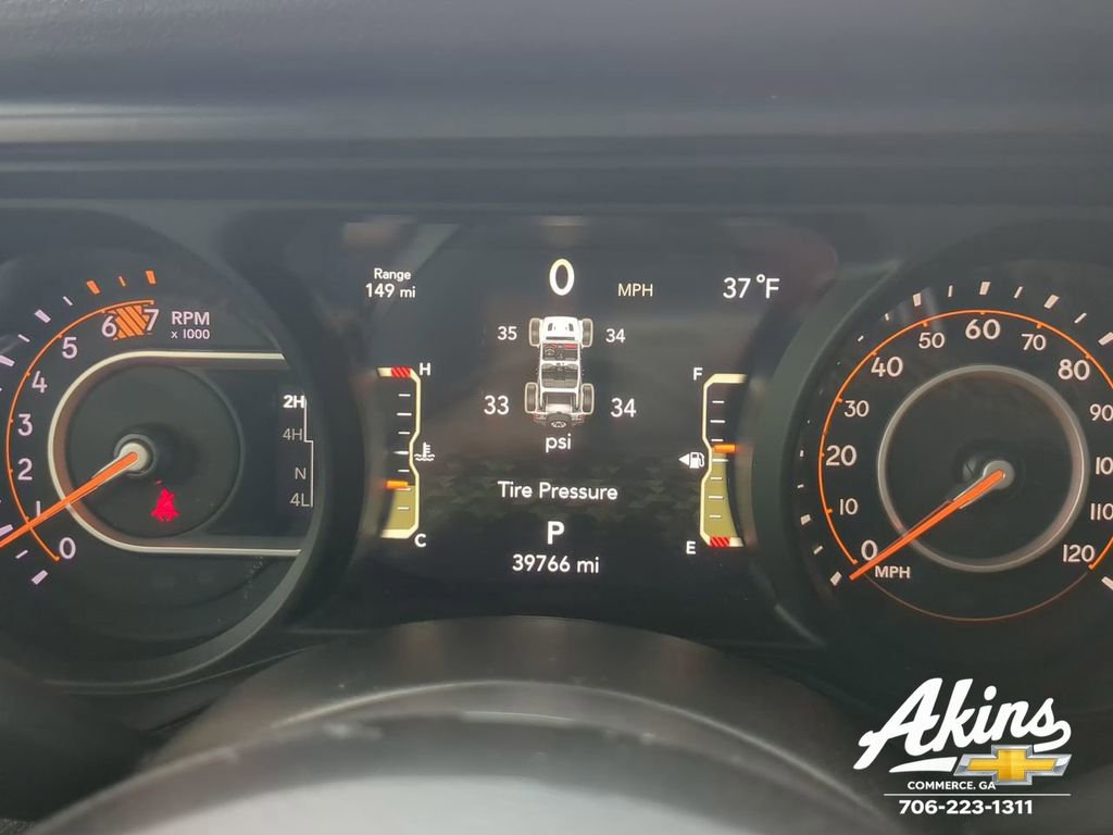 Used 2024 Jeep Wrangler Sport S image 25