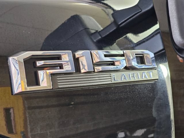 Used 2018 Ford F150 Lariat w/ Equipment Group 502A Luxury AWD/4WD image 35
