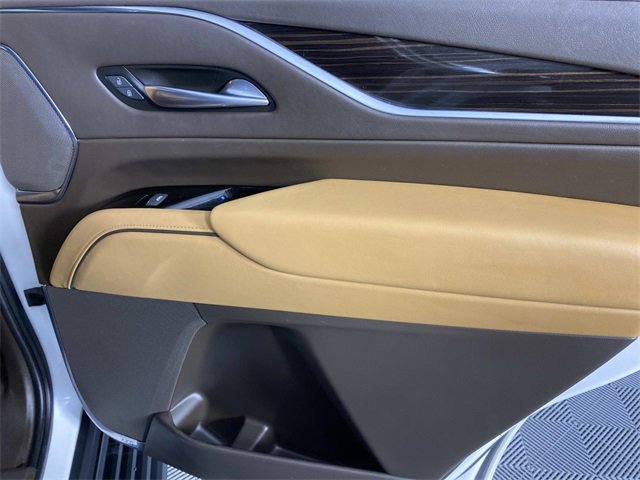 Used 2021 Cadillac Escalade Sport w/ Driver Assist Tech Package image 28