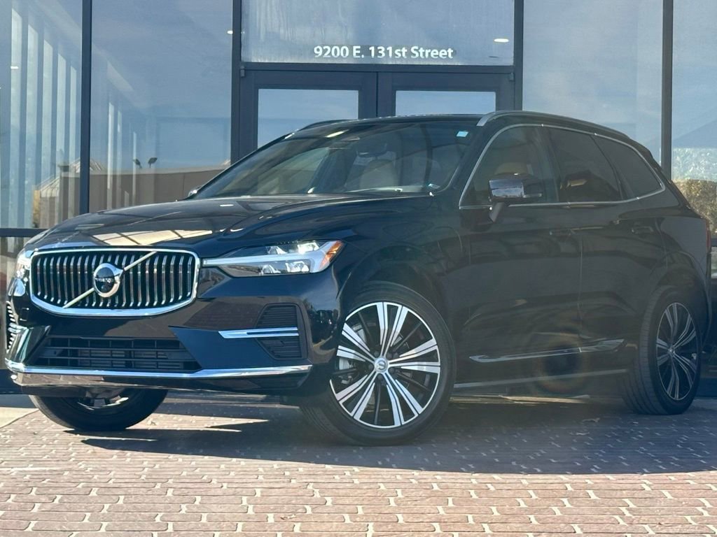Used 2022 Volvo XC60 T8 Inscription w/ Advanced Package