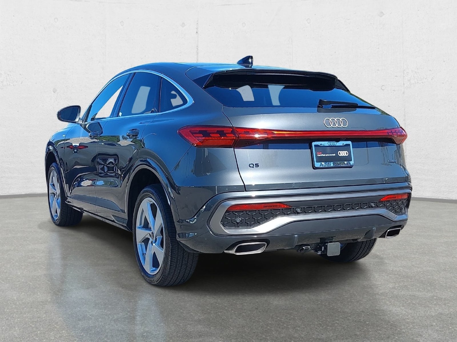 Used 2025 Audi Q5 Premium Plus AWD/4WD image 7