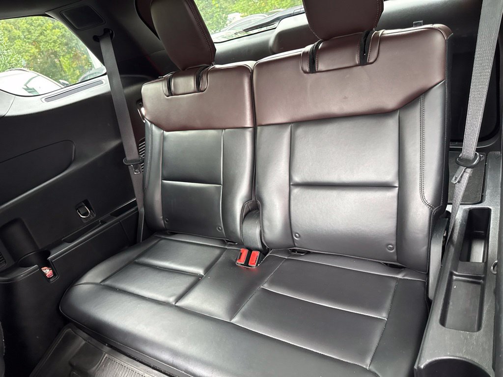 Used 2020 Ford Explorer Platinum w/ Premium Technology Package AWD/4WD image 25