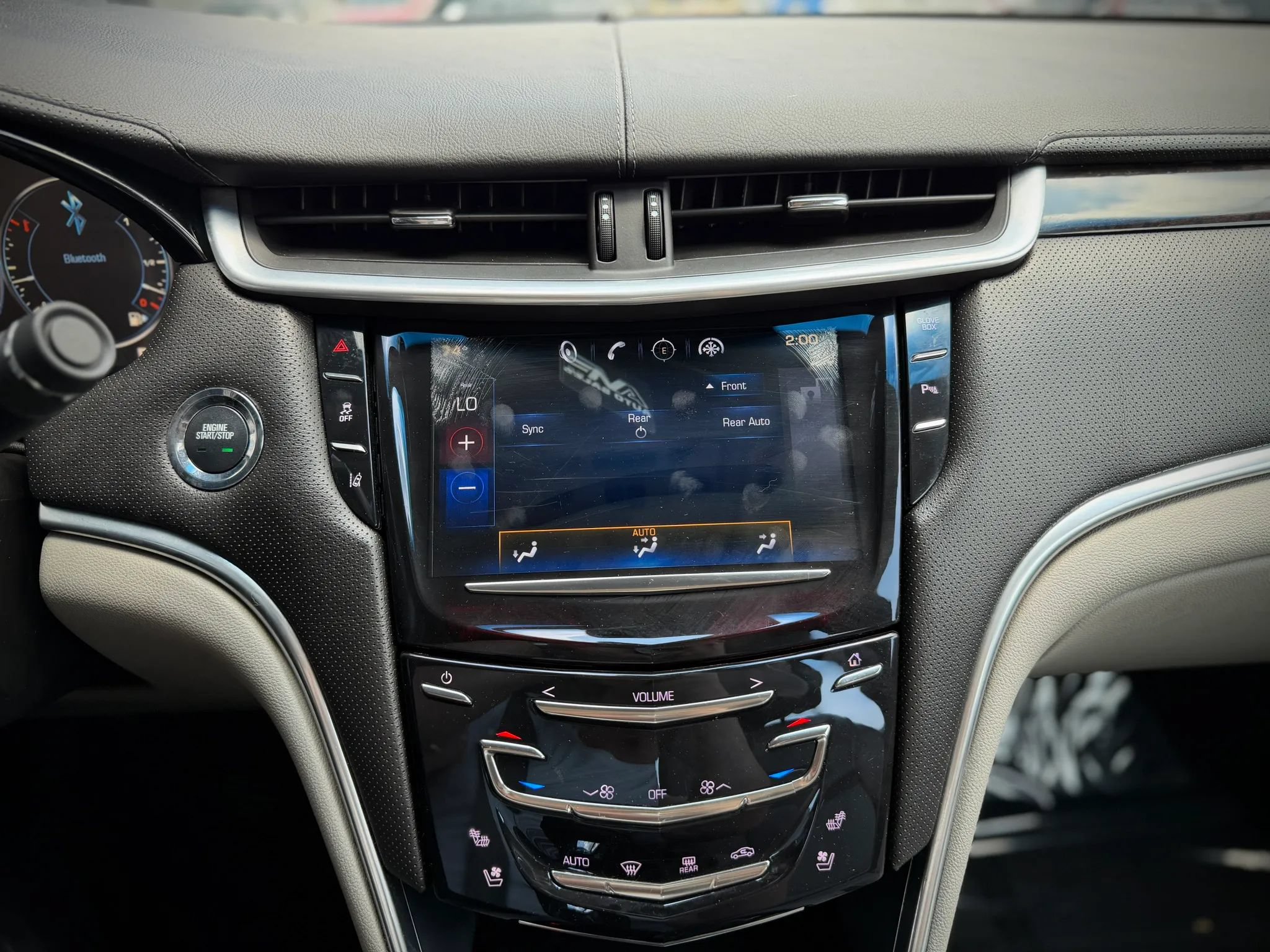 Used 2013 Cadillac XTS Premium AWD/4WD image 18