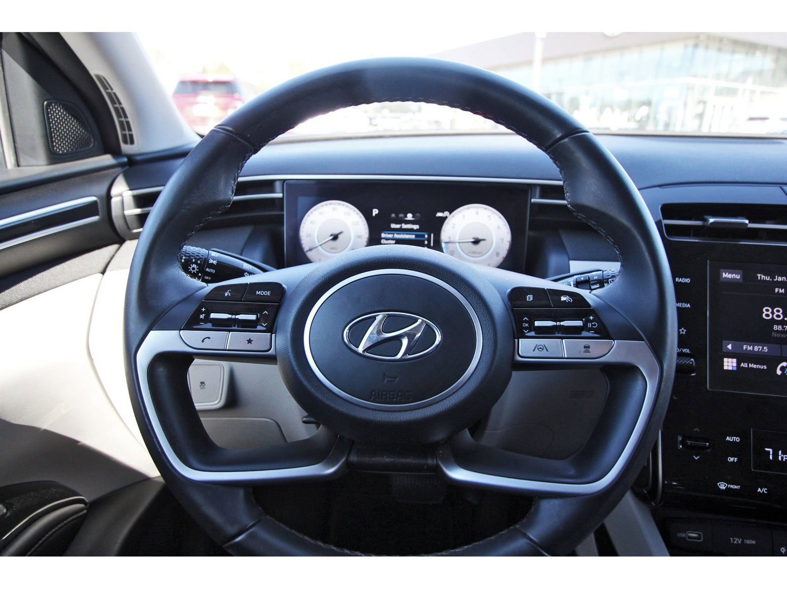 Used 2022 Hyundai Tucson SEL w/ Convenience Package image 16