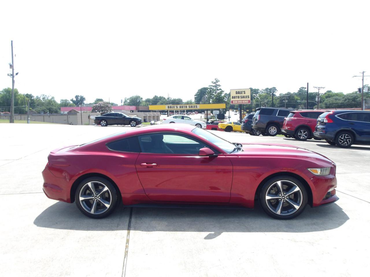 Used 2015 Ford Mustang Coupe w/ Equipment Group 051A RWD image 5