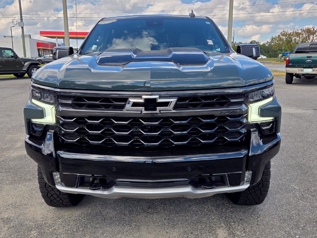 Used 2026 Chevrolet Silverado 1500 ZR2 w/ Dark Appearance Package AWD/4WD image 17