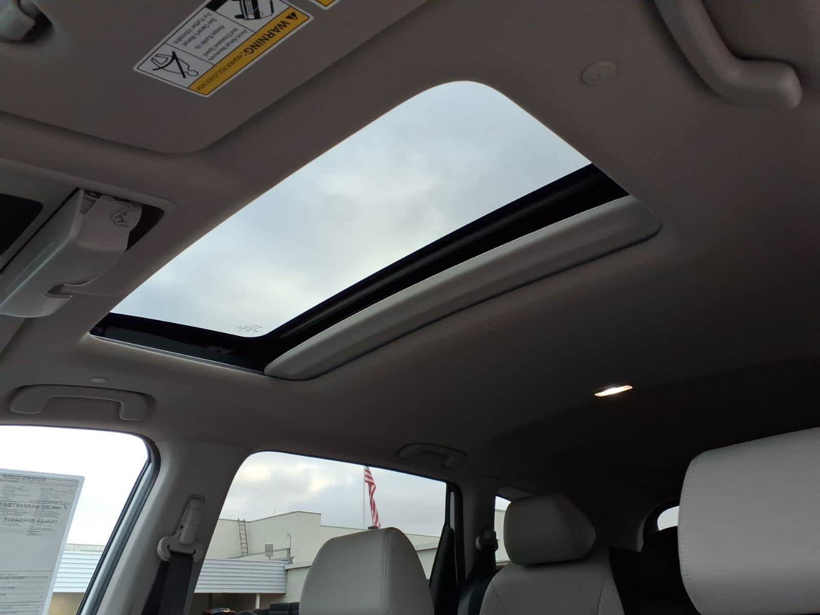 Used 2024 Honda CR-V EX image 15