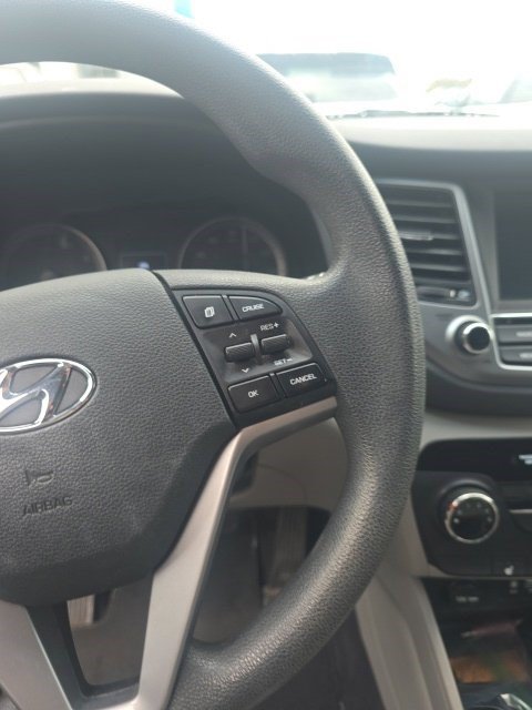 Used 2018 Hyundai Tucson SEL w/ Cargo Package FWD image 10