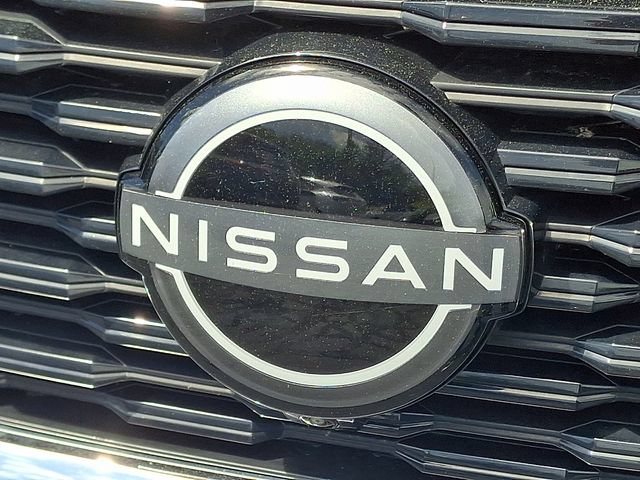 Used 2023 Nissan Rogue Platinum AWD/4WD image 32
