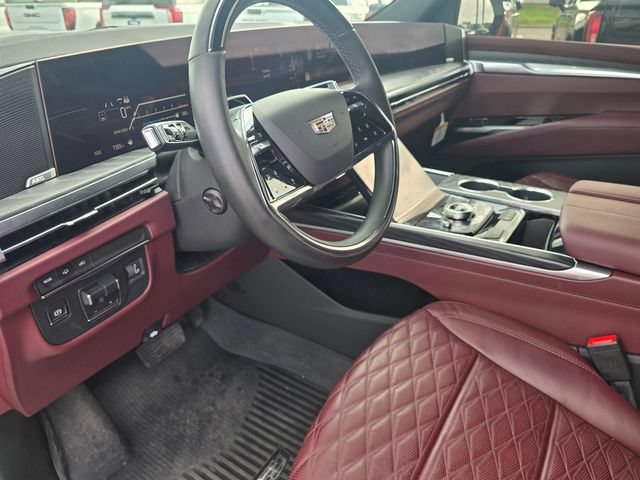 Used 2026 Cadillac Escalade Luxury w/ Touring Package RWD image 21