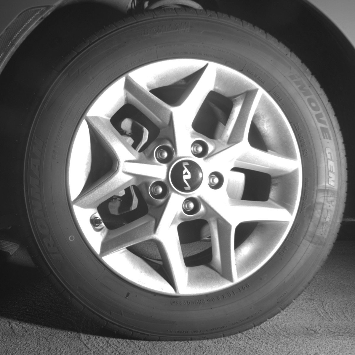 Used 2025 Kia Soul LX w/ LX Technology Package image 19