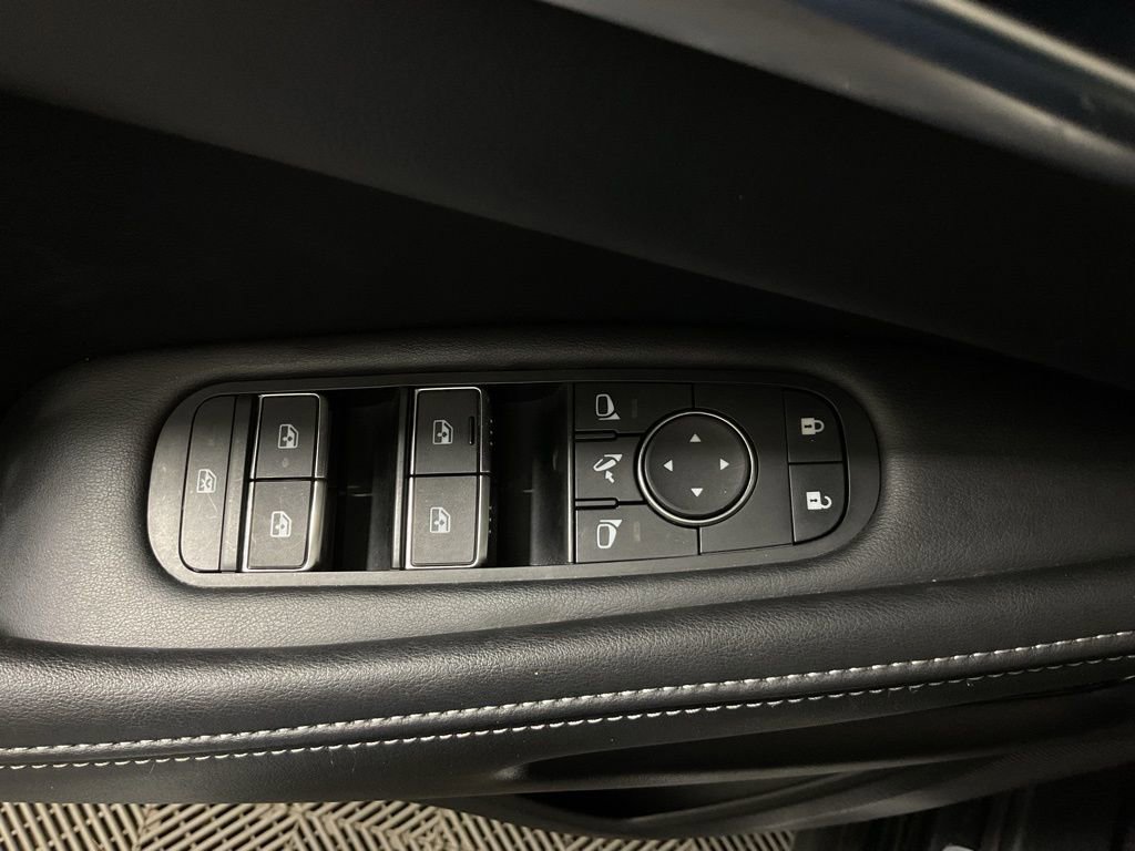 Used 2024 INFINITI QX60 Luxe image 18