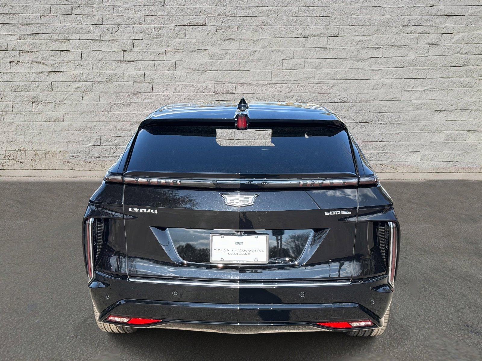 Used 2025 Cadillac Lyriq Luxury image 6