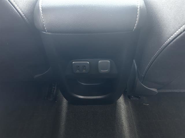 Certified 2017 Chevrolet Colorado LT w/ LT Convenience Package image 33