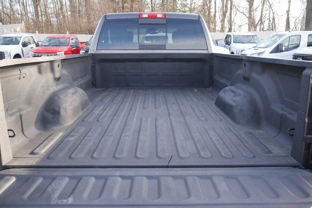 Used 2018 RAM 3500 SLT w/ Luxury Group image 9