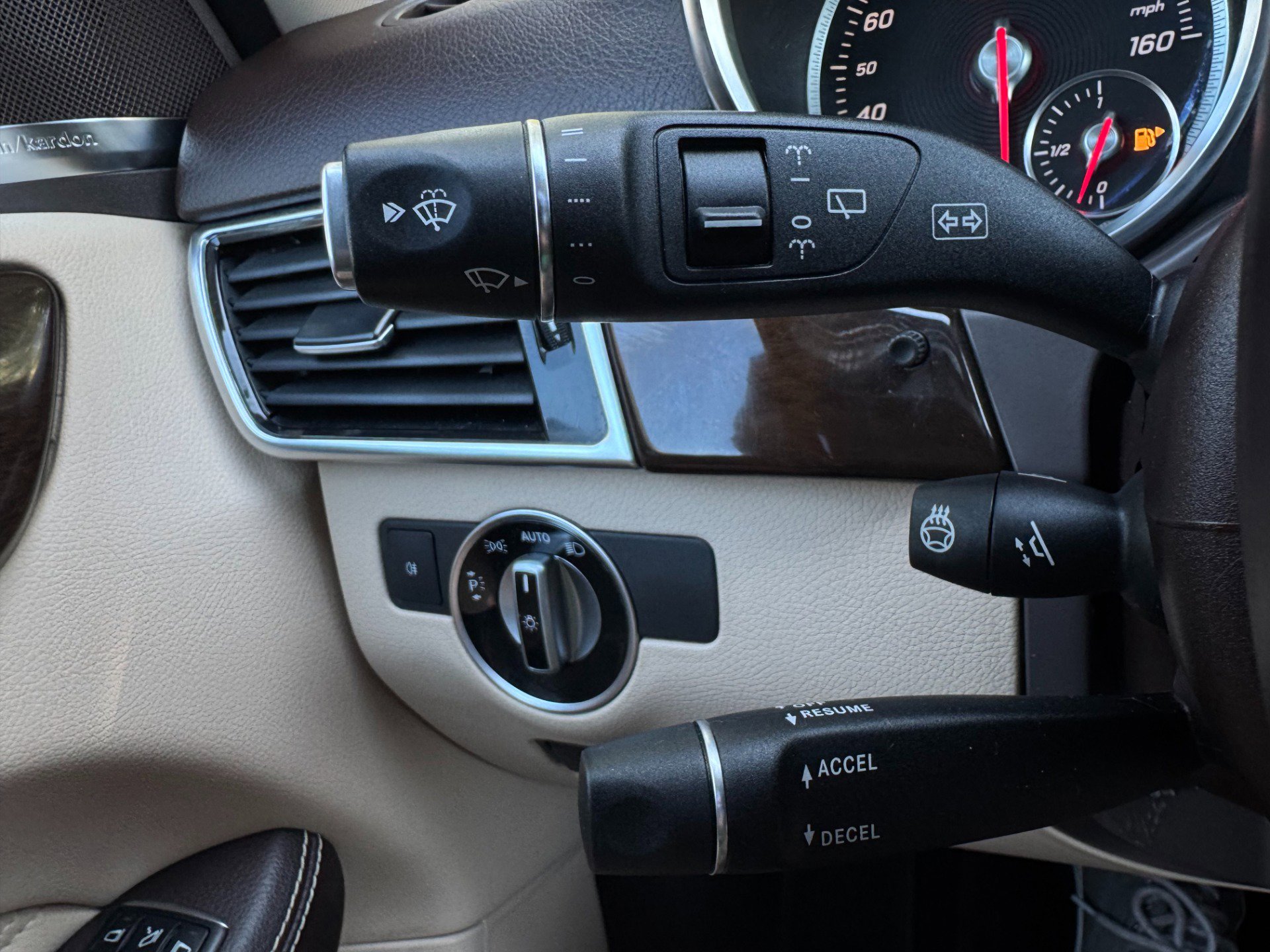 Used 2018 Mercedes-Benz GLE 350 4MATIC image 65