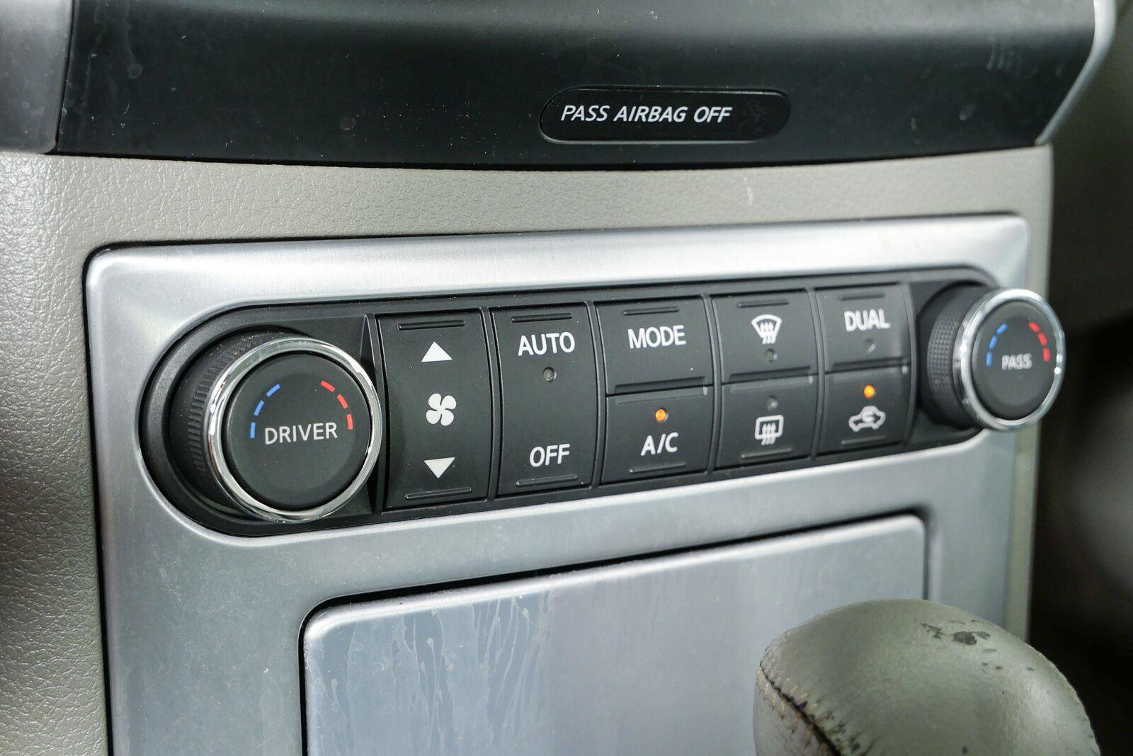 Used 2008 Nissan Maxima 3.5 SE w/ Sensory Pkg FWD image 13