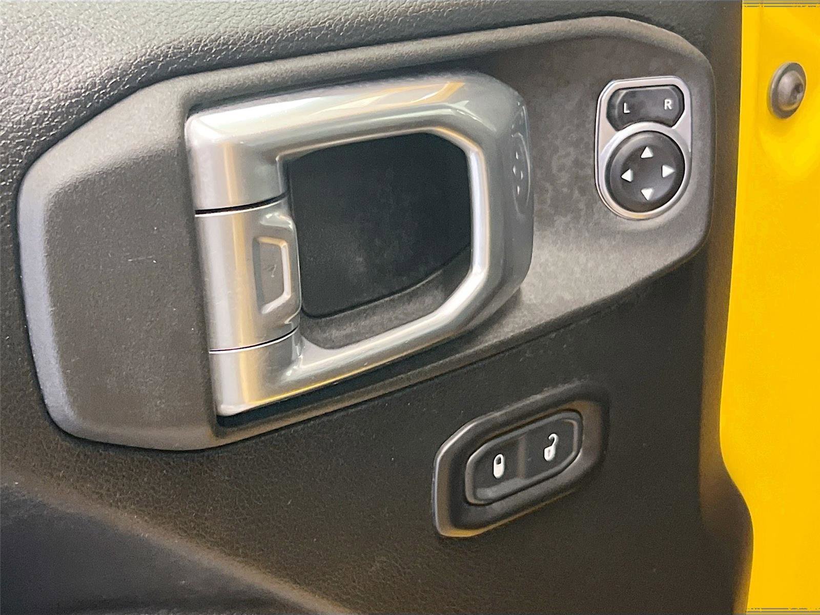 Used 2021 Jeep Wrangler Unlimited Sport image 19