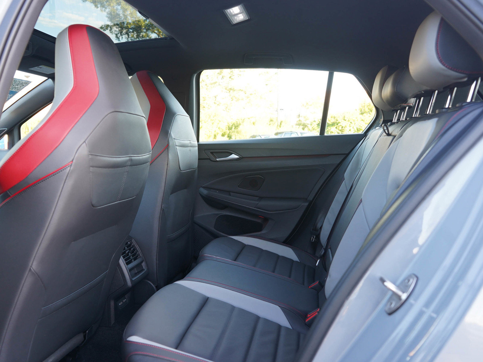 Used 2023 Volkswagen GTI SE FWD image 13