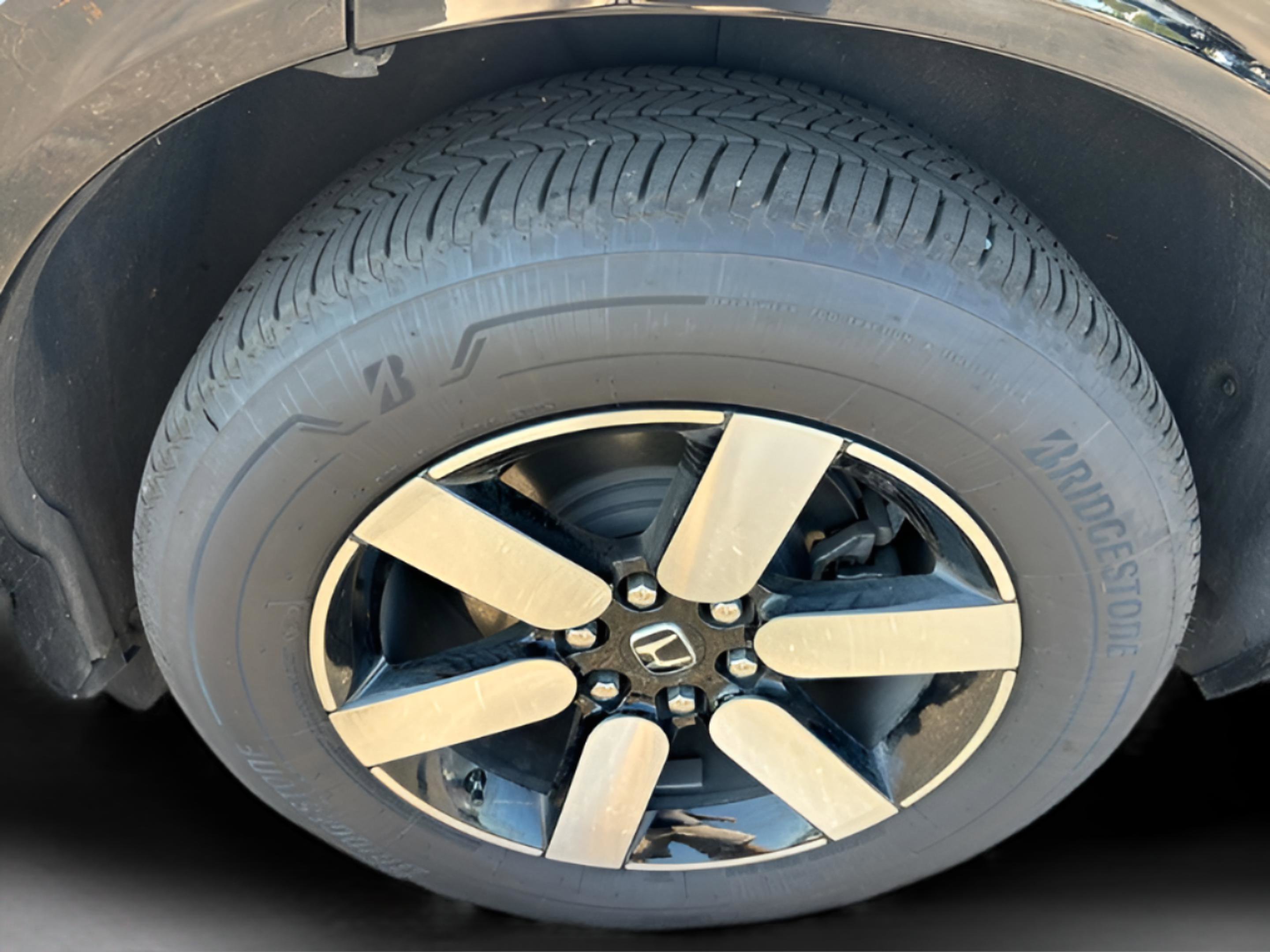 Used 2024 Honda Prologue Touring image 35