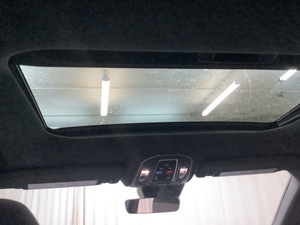 New 2025 Jeep Grand Cherokee Laredo X w/ Luxury Tech Group I image 29