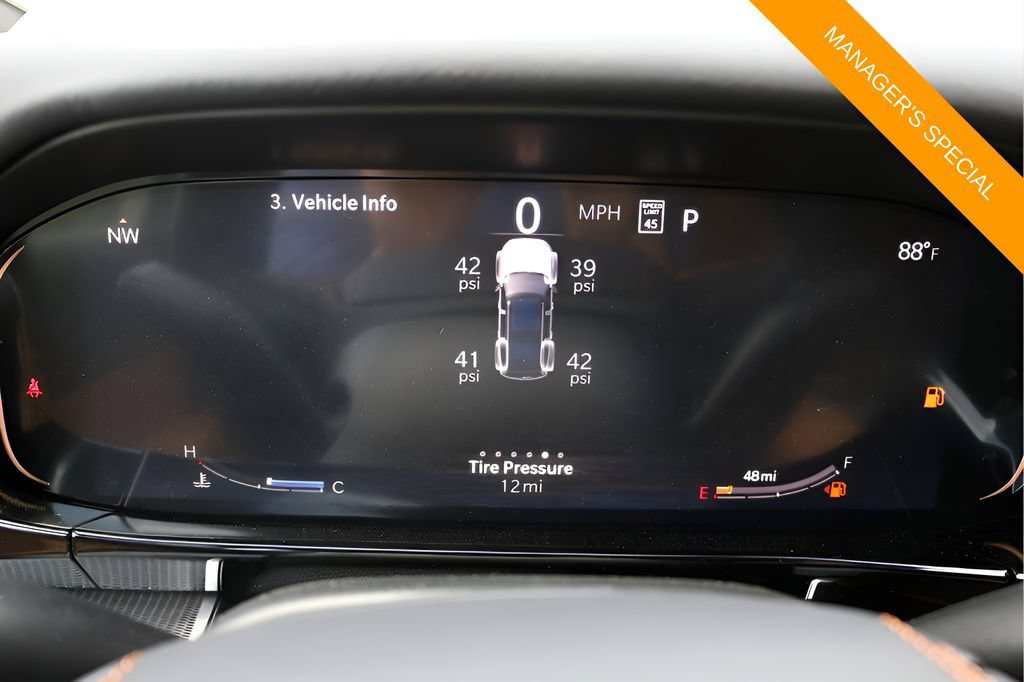 New 2026 Jeep Grand Wagoneer Summit AWD/4WD image 34