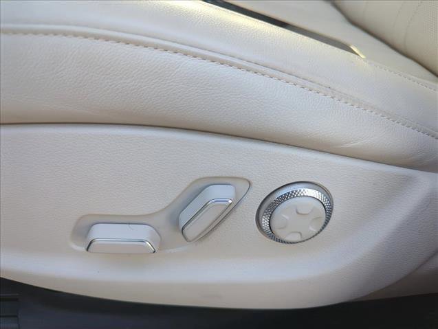 Used 2025 Genesis GV80 2.5T Advanced AWD/4WD image 30