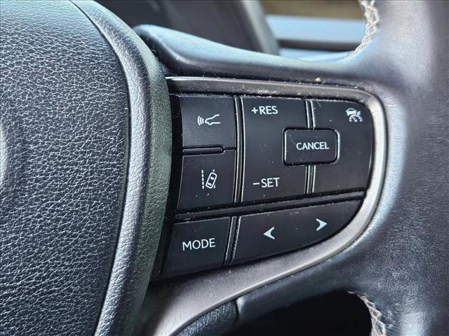 Used 2020 Lexus UX 250h w/ Accessory Package 2 image 14