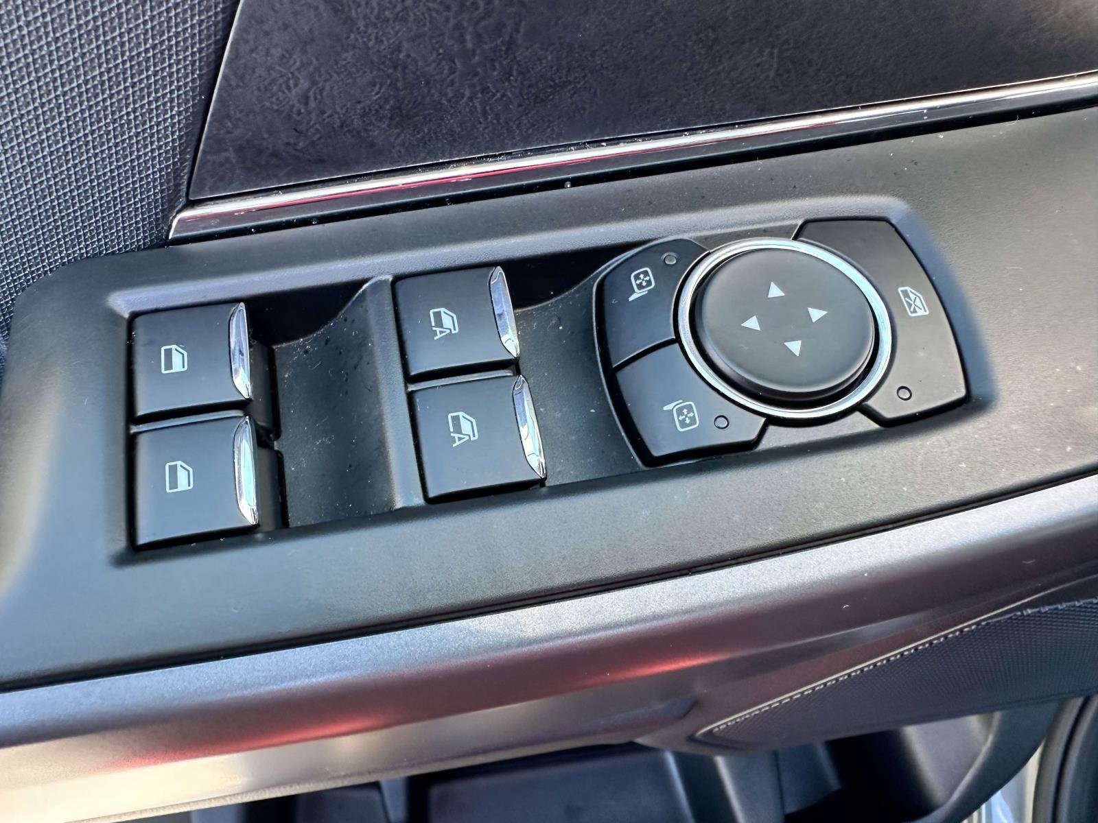 Used 2025 Ford F150 XLT w/ Equipment Group 302A MID image 10