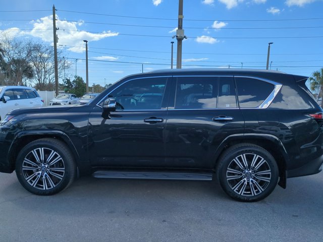 New 2026 Lexus LX 600 4WD w/ Luxury Package image 5