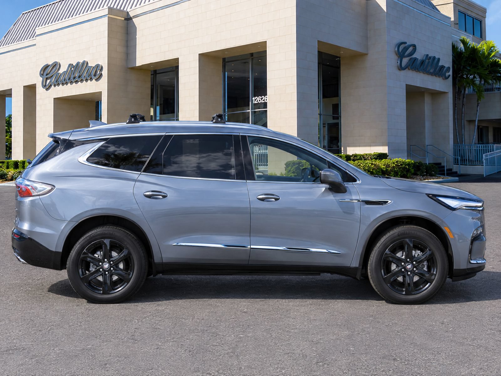 Used 2024 Buick Enclave Essence w/ Experience Buick Package FWD image 8