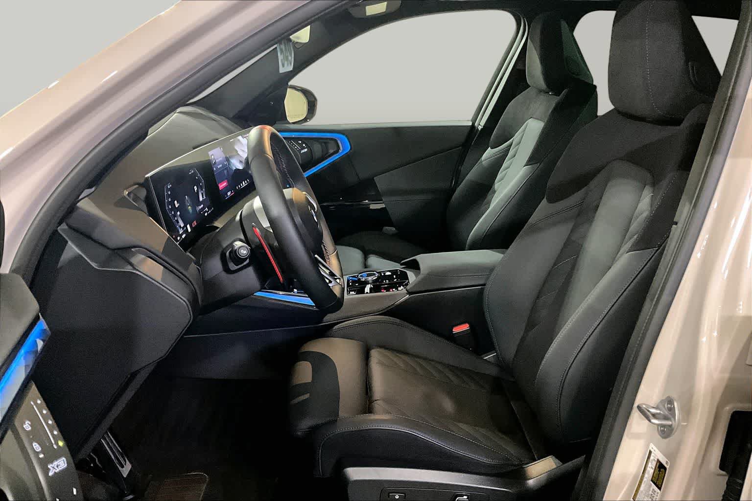 Certified 2025 BMW X3 M50 w/ Premium Package AWD/4WD image 8