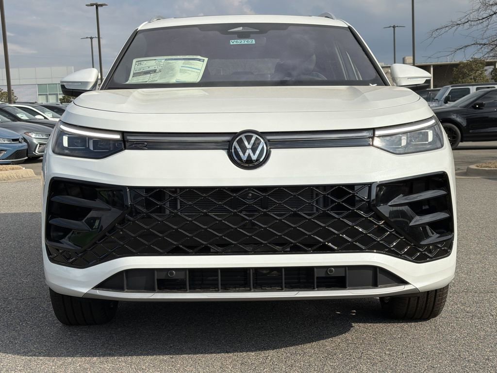 New 2026 Volkswagen Tiguan SEL R-Line image 8