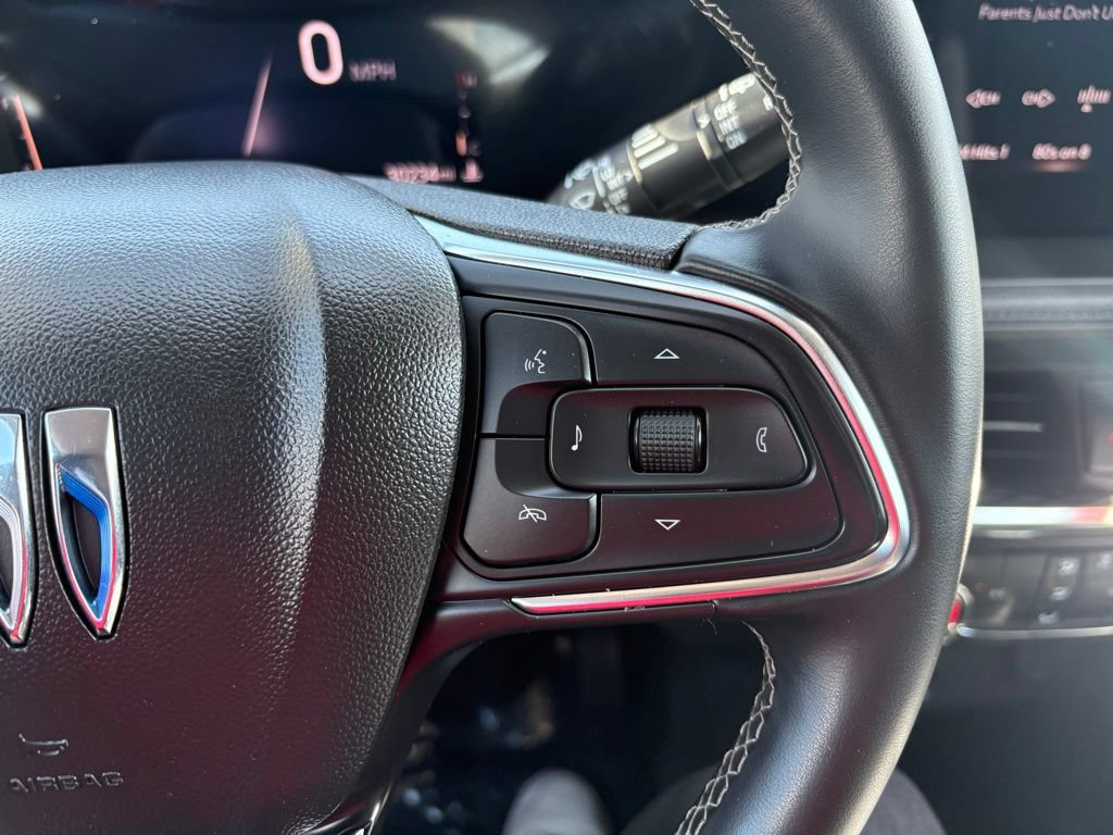 Used 2025 Buick Encore GX Preferred FWD image 19