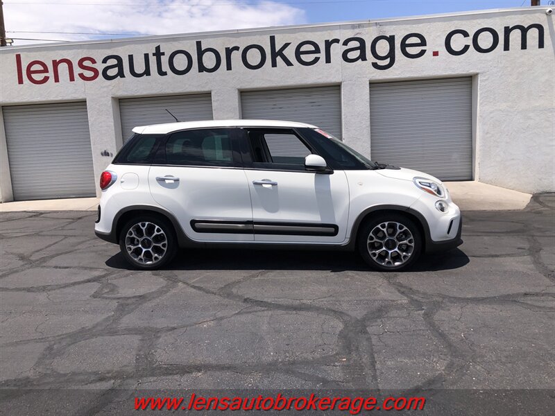 Used 2014 FIAT 500L Trekking w/ Popular Equipment Group FWD image 5