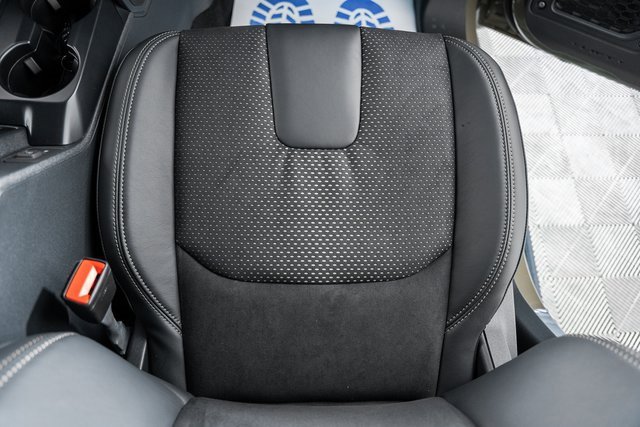 New 2025 Ford Bronco Outer Banks w/ Sasquatch Package image 40